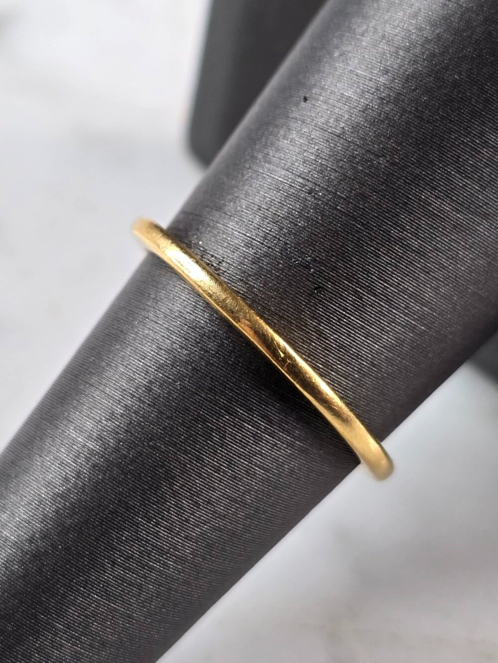 Womens Vintage Estate 22K Yellow Gold European Wedding Band Ring 2.2g E865